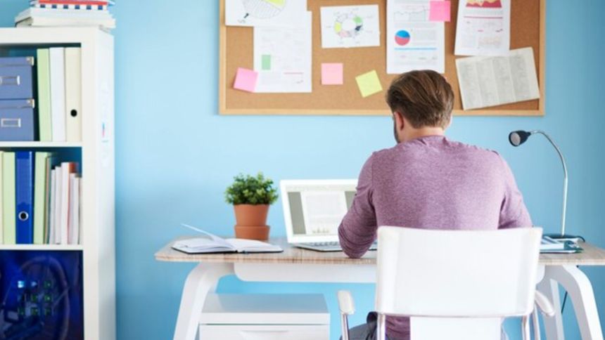 Porządek czy artystyczny nieład? To zdradza wygląd twojego biurka