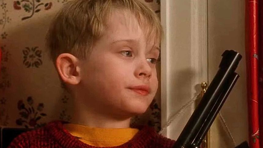 Macaulay Culkin w filmie "Kevin sam w domu"