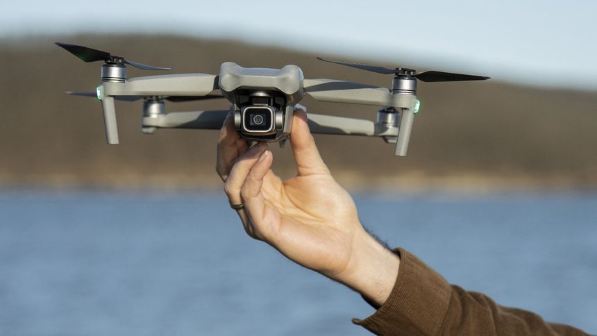 Gdzie nie można latać dronem w Polsce?