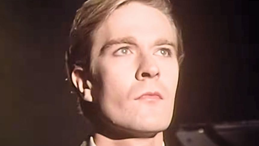  "The Lexicon of Love" łączyła w sobie sprzeczności