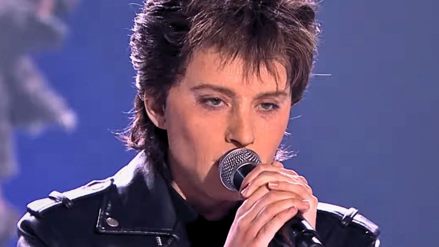 Marta Bijan jako Morten Harket z A-ha