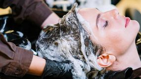 Japoński rytuał mycia głowy to hit