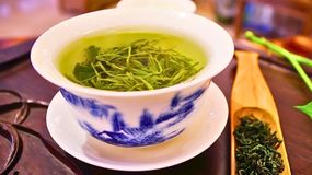 Zielona herbata może być dobrym zamiennikiem dla kawy