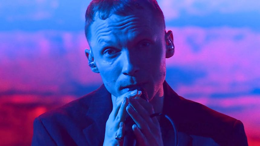 LemON w utworze Maanam