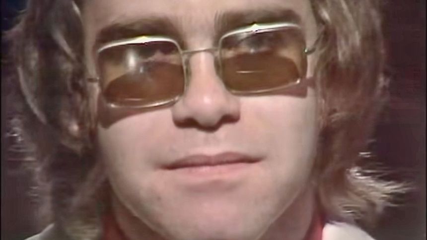 To jeden z pierwszych hitów lat 70. Eltona Johna