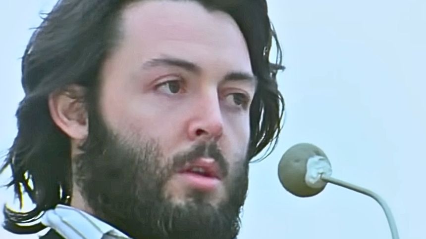 Zagrali hit lat 60. na dachu