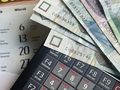 Limit przelew&oacute;w określają przepisy ustaw i prawa międzynarodowego.