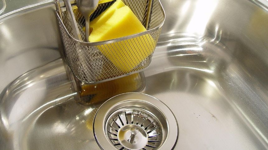 Tak domowymi sposobami zadbasz o stal nierdzewną