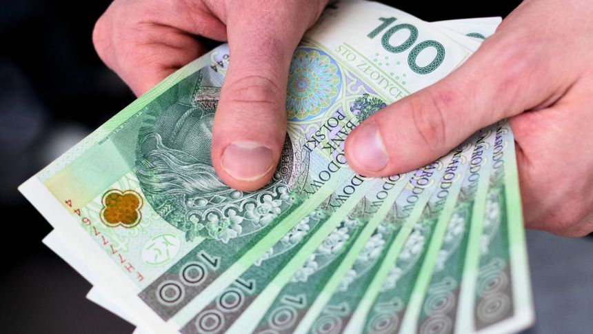 Jak złożyć wniosek o 300 plus?