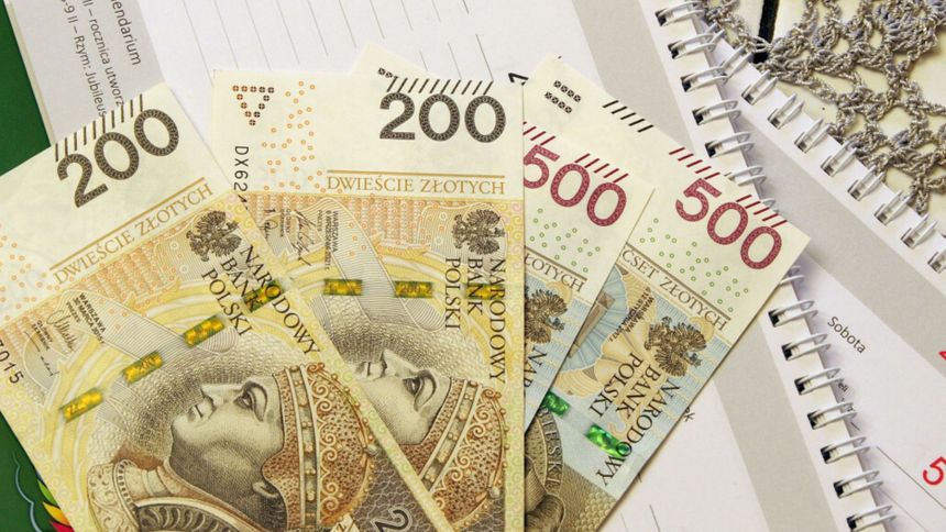 ZUS wypłaci na konto 4 tysiące. Te warunki trzeba spełnić