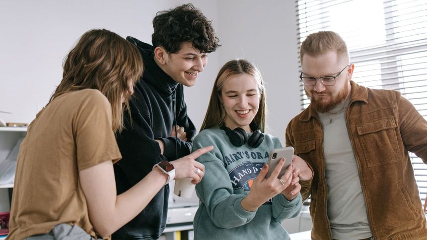Choć niektóre słowa powtarzają się, większość wskazuje na nowe trendy.