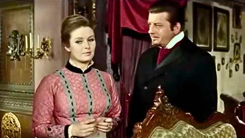 "Lalka" zebrała wiele niepochlebnych opinii wśród polskich krytyków.