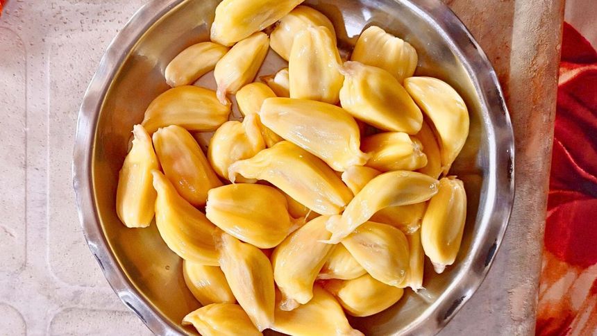 Ten owoc pomaga regulować trawienie