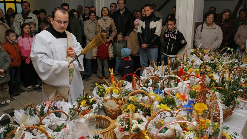 Tego nie wkładaj do koszyczka ze święconką. To brak szacunku 