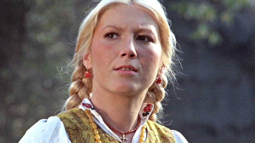 Emilia Krakowska zachwycała jako Jagna w serialu "Chłopi"