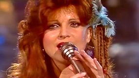 YouTube / 2 plus 1 / "Easy come, easy go" (Sopot 1980)