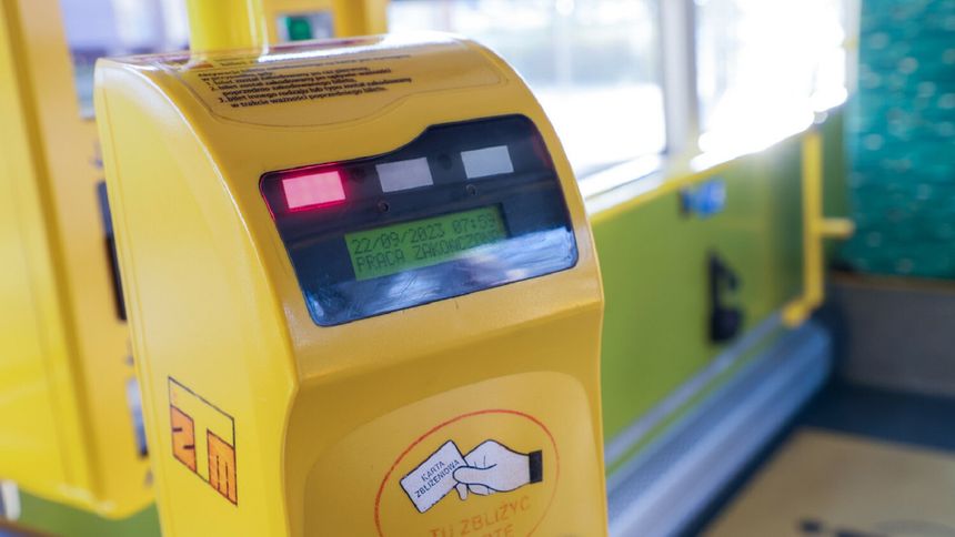 Darmowa komunikacja miejska dla seniorów