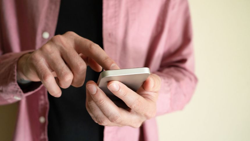 Dostajesz takie SMS-y? Sprawdz, czy nie padłeś ofiarą oszustwa