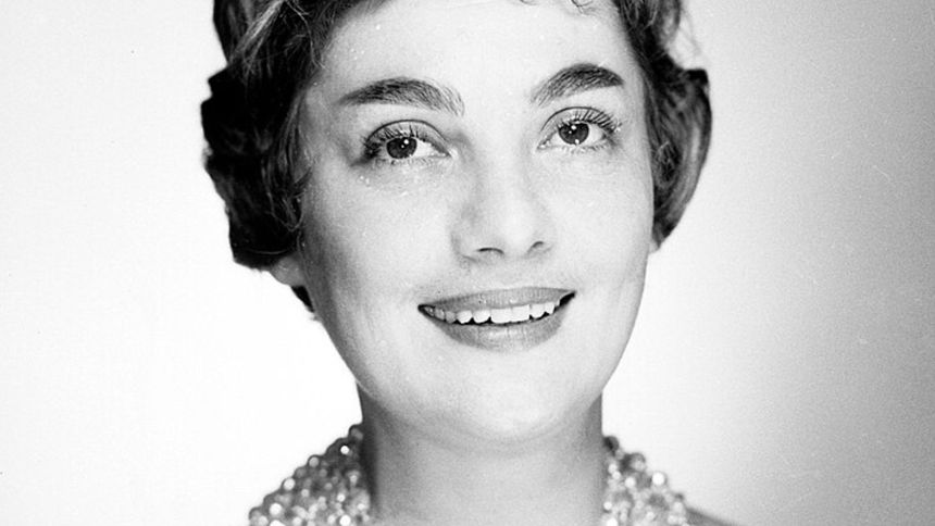 Irena Dziedzic, wbrew woli rodziców, poszła własną drogą