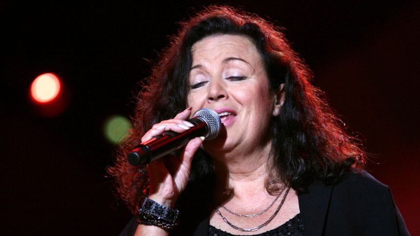 Hanna Banaszak urodziła się 24 kwietnia