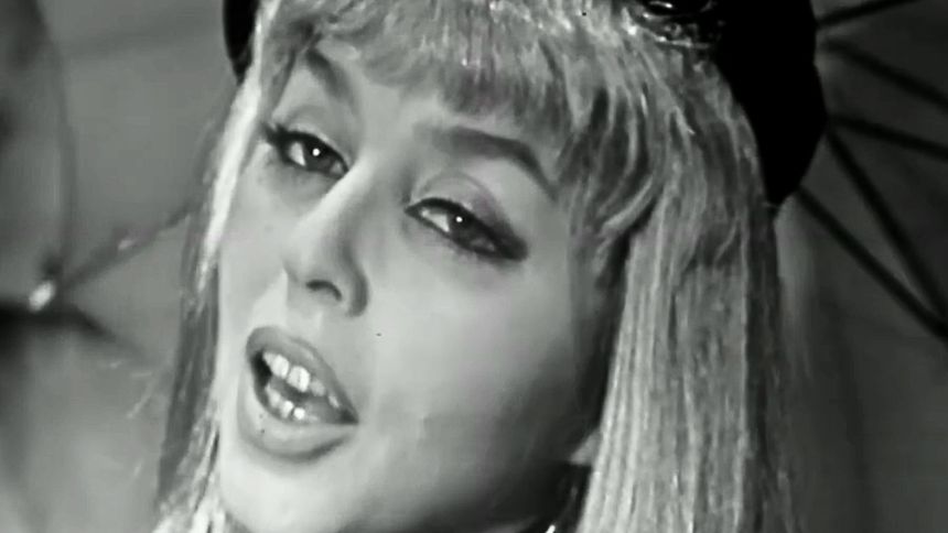 Historia piosenki "Na całej połaci śnieg"