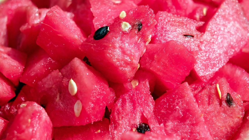 Ten owoc doskonale nawadnia organizm