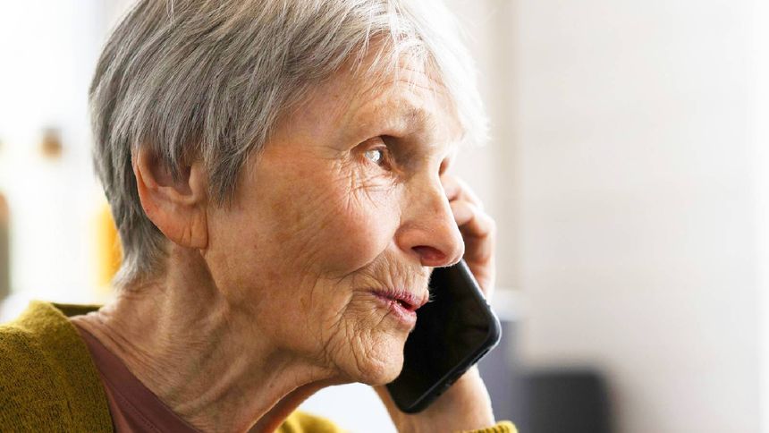 Seniorka nie dała się oszustom (zdjęcie podglądowe)