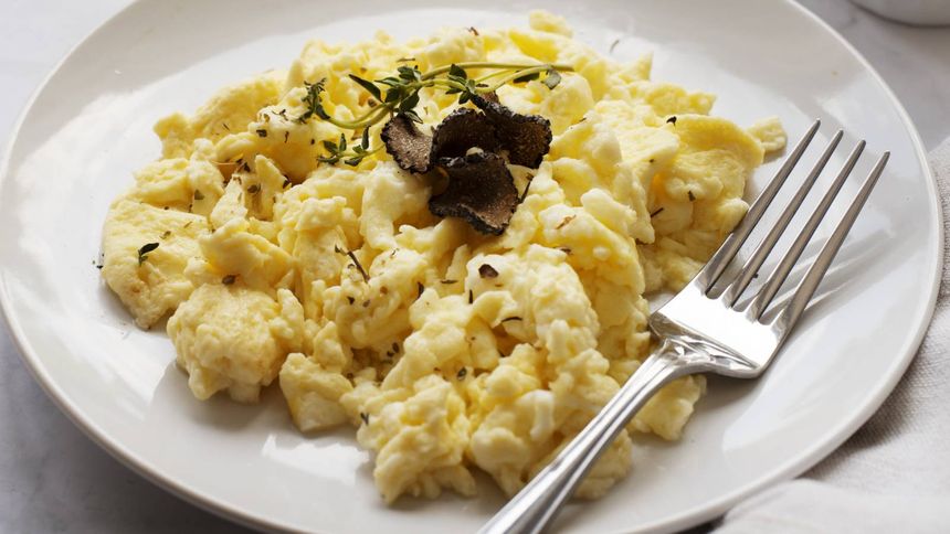 Przepis na kremową jajecznicę