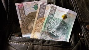 Autor petycji o "800 plus dla emeryta" wskazuje na konieczność sprawiedliwości pokoleniowej.