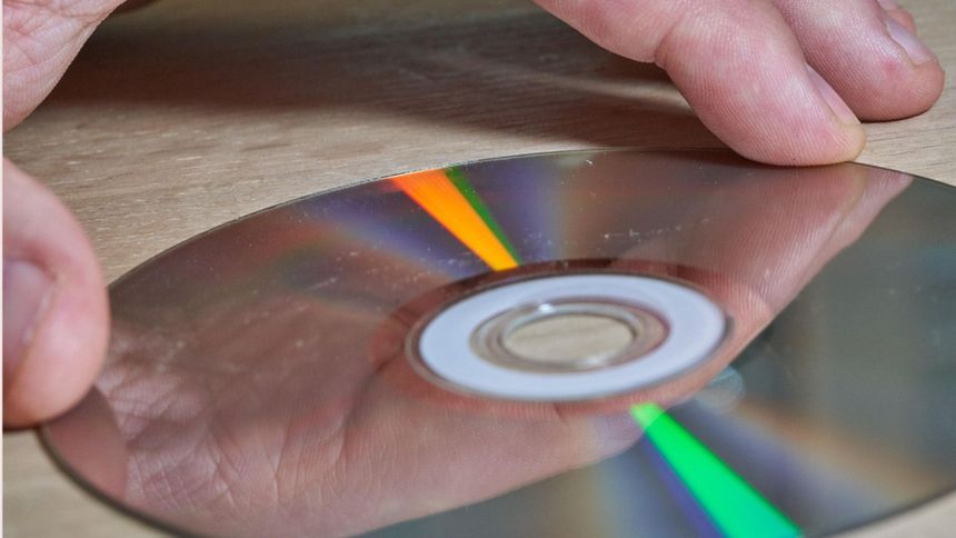 Przypominamy, gdzie powinno wyrzucać się płyty CD