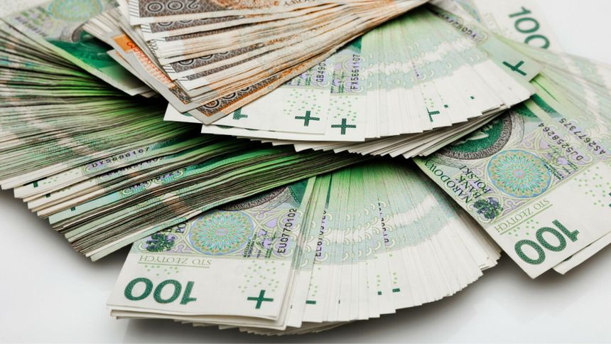 ZUS rozdaje dopłaty do prądu. Oto, kto może z nich skorzystać