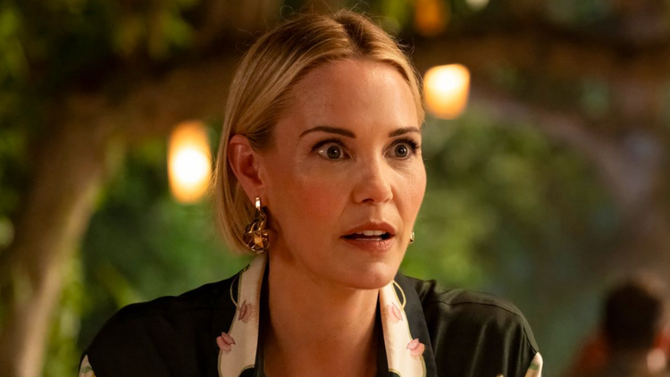 Leslie Bibb - Biały lotos - kadr z serialu HBO