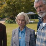 Ben Kinglsey, Helen Mirren, Pierce Brosnan - Czwartkowy Klub Zbrodni - kadr z filmu Netflix