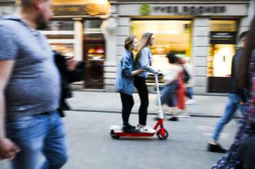 Hulajnoga elektryczna - materiał poglądowy