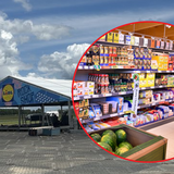 Rockowa Wyspa Lidla na Pol'and'Rock Festival podczas budowy, wnętrze sklepu Lidl