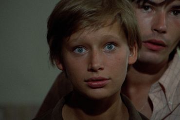 Trzeba zabić tę miłość - kadr z filmu