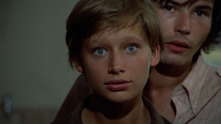 Trzeba zabić tę miłość - kadr z filmu