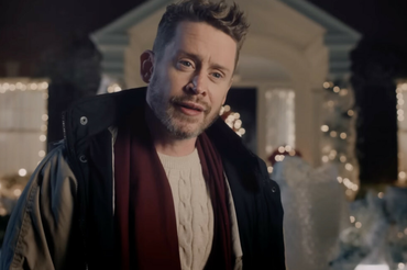 Macaulay Culkin - Home But Not Alone - kadr z reklamy 