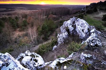 Góra Miedzianka, Świętokrzyskie, Góry Świętokrzyskie, Chęciny - materiał poglądowy