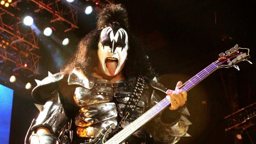 Gene Simmons - Kiss