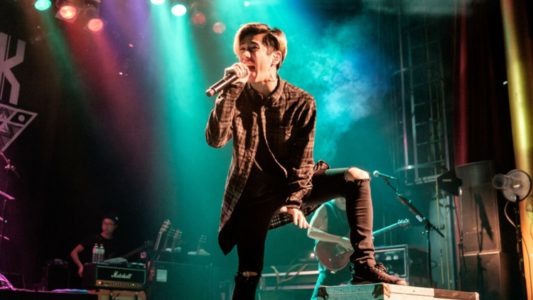ONE OK ROCK