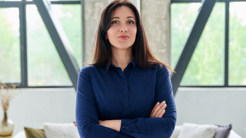 Pewna siebie kobieta - materiał poglądowy