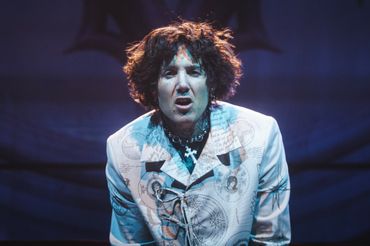 Bring Me the Horizon - Oliver Sykes 