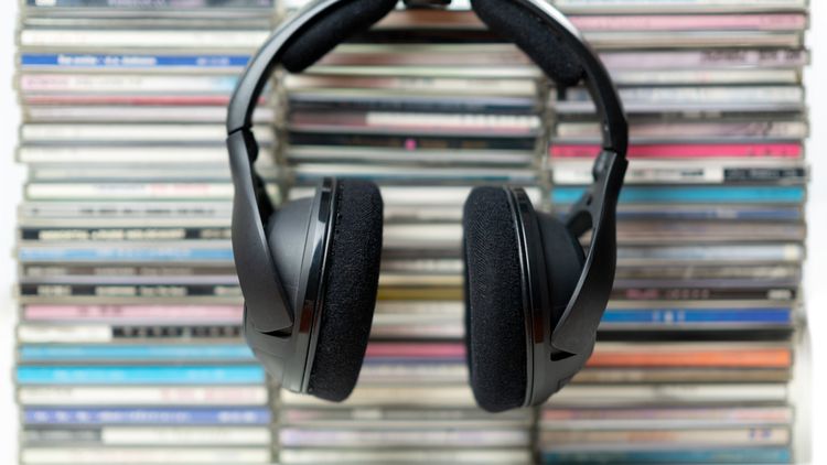 Płyty CD w sklepie