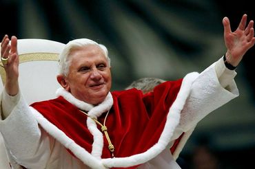 Benedykt XVI nie żyje