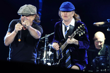AC/DC ogłosił support 