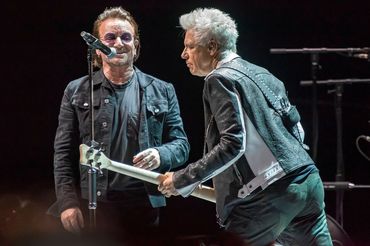 U2