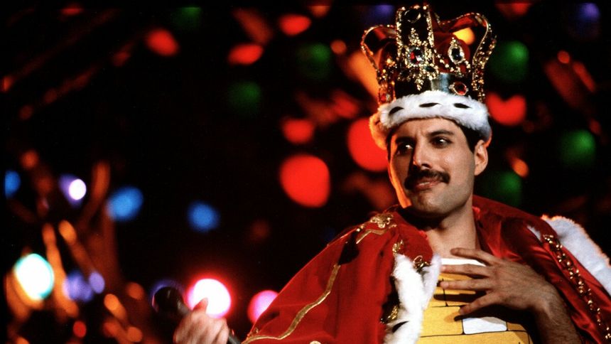 Freddie Mercury, Queen