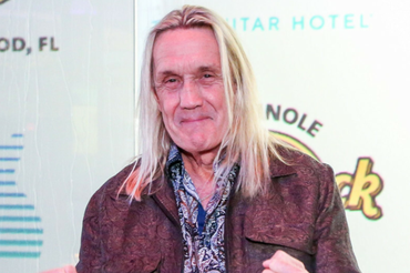 Nicko McBrain