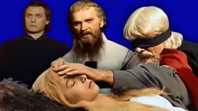Trzech mężczyzn i jedna kobieta w kostiumach historycznych
